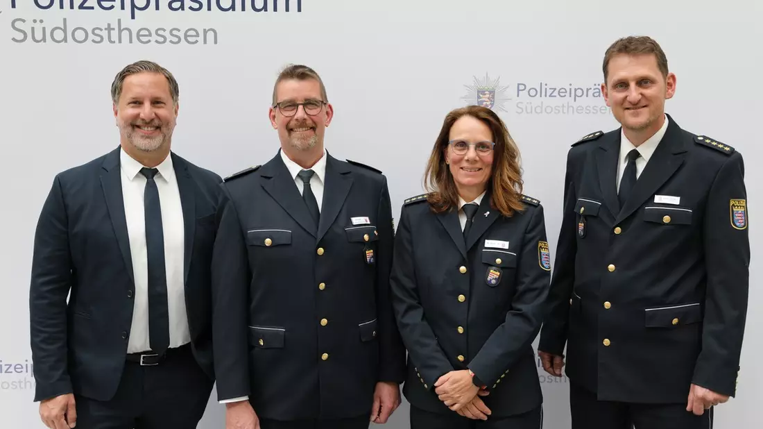 POL-OF: Wilhelm Schmits offiziell mit der Leitung des Polizeireviers Offenbach beauftragt - Bild: presseportal.de