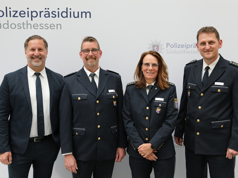 POL-OF: Wilhelm Schmits offiziell mit der Leitung des Polizeireviers Offenbach beauftragt - Foto: presseportal.de