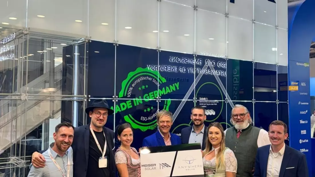 Premiere auf der Intersolar 2025: MEISER SOLAR präsentiert gemeinsam mit ANYWHERE.SOLAR das neue PV-Carport VOLTWING ECO - Bild: presseportal.de