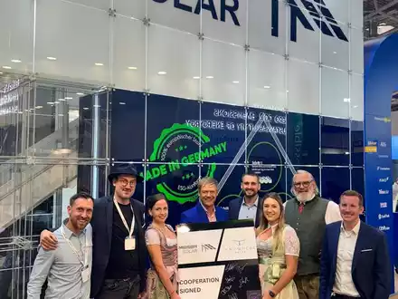 Premiere auf der Intersolar 2025: MEISER SOLAR präsentiert gemeinsam mit ANYWHERE.SOLAR das neue PV-Carport VOLTWING ECO - Foto: presseportal.de