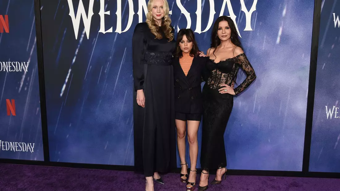 Im November 2022 kam die erste Staffel und wurde ein Riesenhit - nun steht fest, wann die zweite Staffel von «Wednesday» startet. - Bild: Richard Shotwell/Invision via AP/dpa