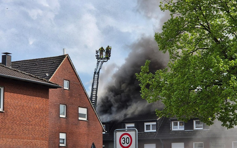 FW Datteln: Dachstuhlbrand, hoher Sachschaden - Foto: presseportal.de