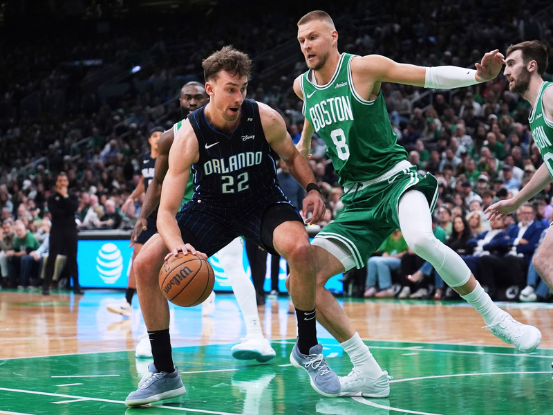 Franz Wagner und die Orlando Magic hatten gegen Jayson Tatum und die Boston Celtics meist das Nachsehen. - Foto: Charles Krupa/AP/dpa