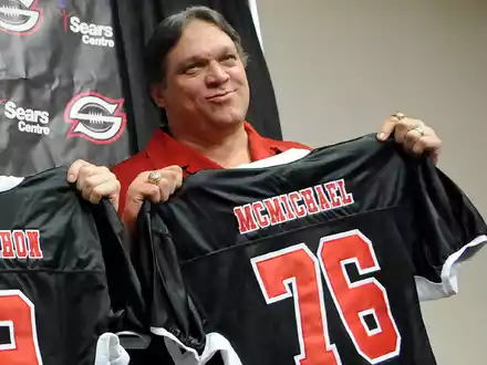 War nach seiner Karriere auch Trainer: Steve McMichael - Foto: John J. Kim/Chicago Sun-Times/AP/dpa