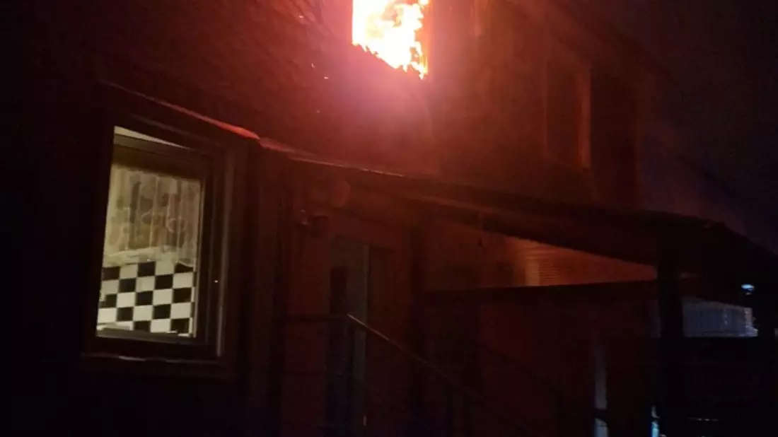 FW-RS: Dachstuhlbrand in Großhülsberg, Remscheid - Bild: presseportal.de