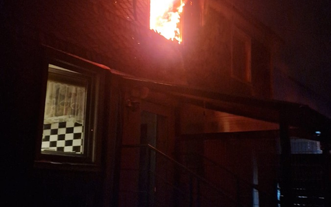 FW-RS: Dachstuhlbrand in Großhülsberg, Remscheid - Foto: presseportal.de