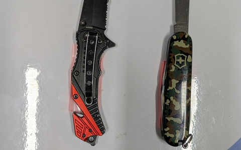 BPOL-HH: Gemeinsame Pressemitteilung der Bundespolizei und der Landespolizei Hamburg zur Gewaltprävention und Kontrolle des Waffenverbots im ÖPNV - Foto: presseportal.de BPOL-HH: Gemeinsame Pressemitteilung der Bundespolizei und der Landespolizei Hamburg zur Gewaltprävention und Kontrolle des Waffenverbots im ÖPNV - Foto: presseportal.de