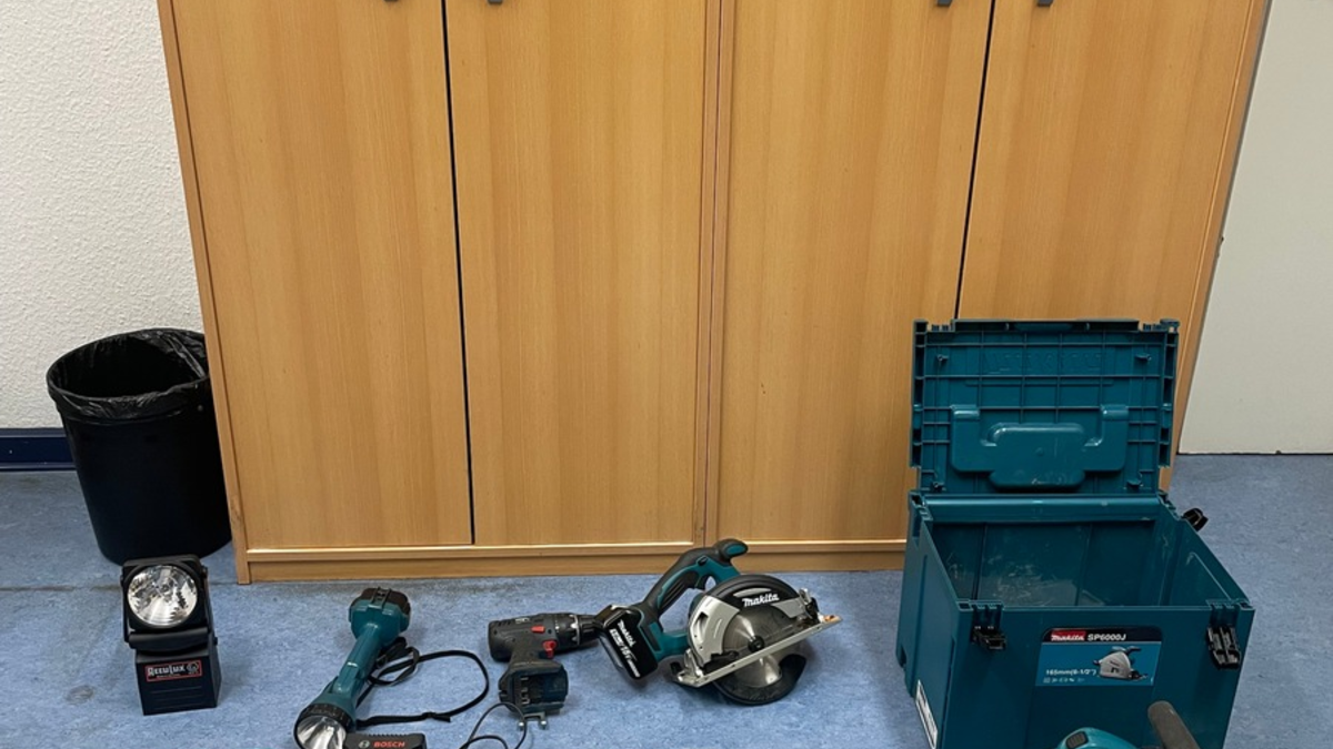 POL-Bremerhaven: Eigentümer von mutmaßlichem Diebesgut gesucht - Foto: presseportal.de