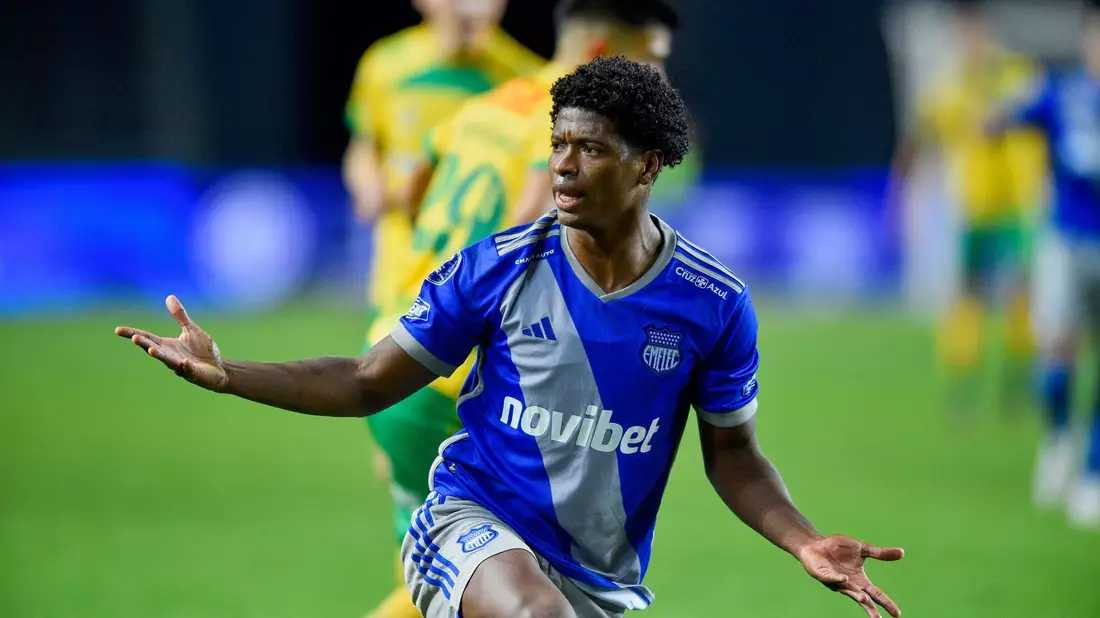 Frau und Kind von Fußballprofi Jackson Rodriguez wurden entführt. - Bild: Gustavo Garello/AP/dpa