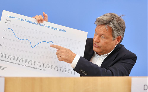 Vorstellung der Frühjahrsprojektion 2025 der Bundesregierung am 24.04.2025 - Foto: über dts Nachrichtenagentur