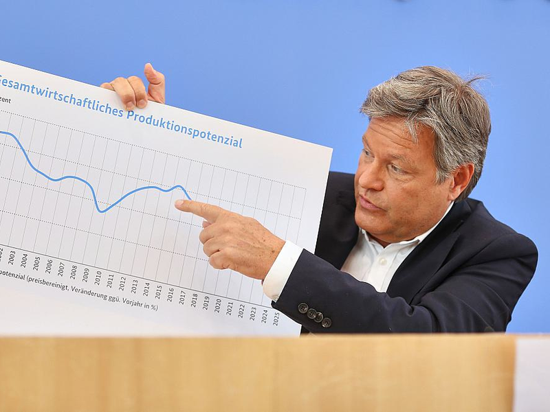 Vorstellung der Frühjahrsprojektion 2025 der Bundesregierung am 24.04.2025 - Foto: über dts Nachrichtenagentur
