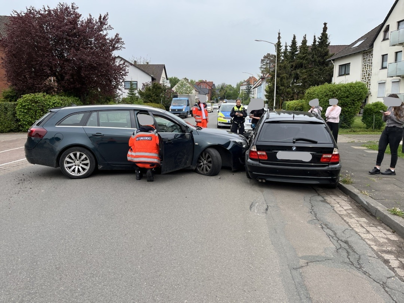 POL-NI: Verkehrsunfall unter Alkoholeinfluss - Foto: presseportal.de