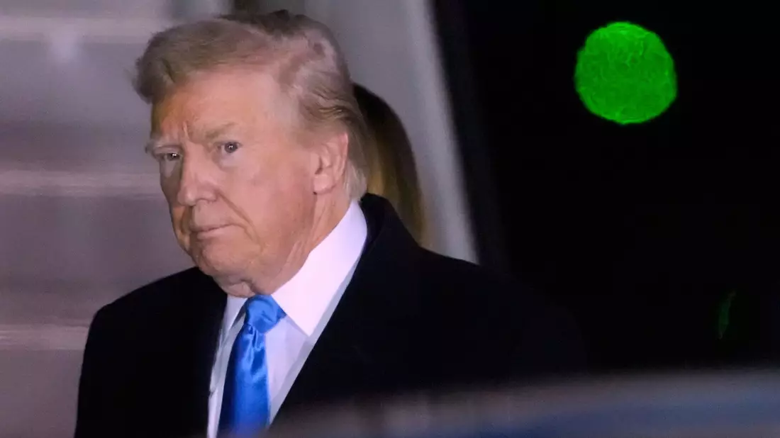 Trump fordert ein Treffen von Moskau und Kiew auf hoher Ebene.  - Bild: Markus Schreiber/AP/dpa