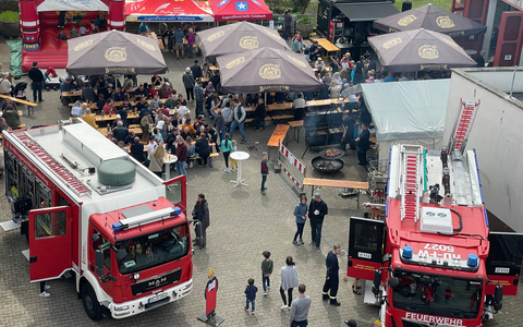 FW Weinheim: Blaulichtmeile in Sulzbach - Feuerwehr lädt zum Tag der offenen Tür - Foto: presseportal.de