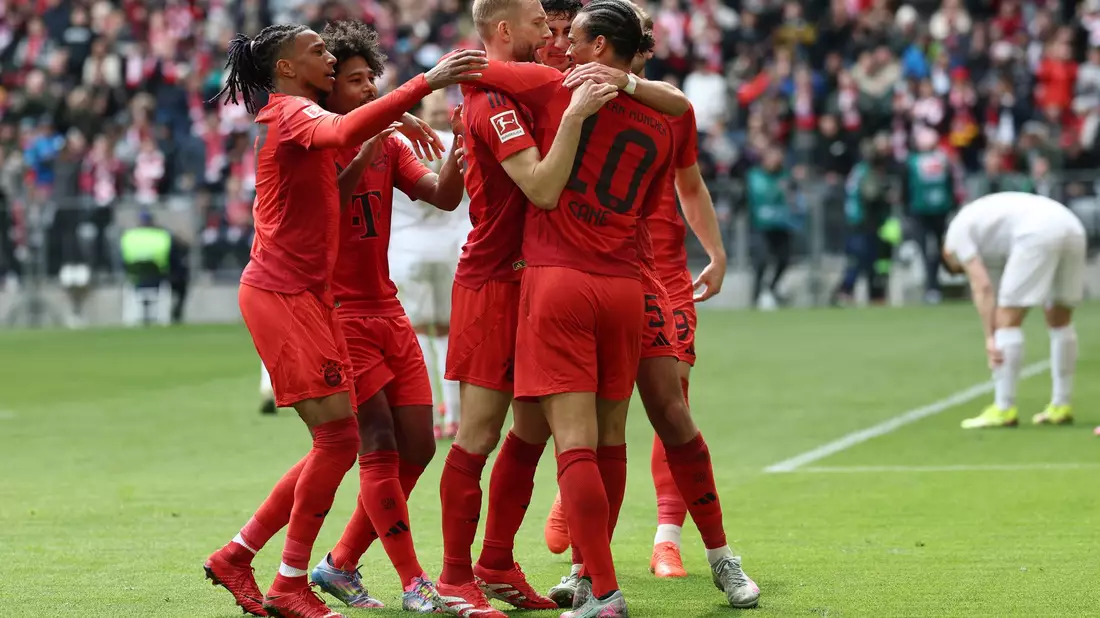 Michael Olise erzielte das 2:0 gegen Mainz. - Bild: Daniel Löb/dpa