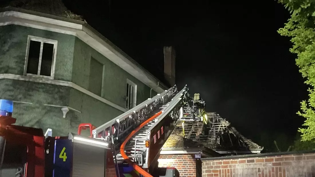 FW-GE: Brand einer Gastronomie in Gelsenkirchen Scholven - Bild: presseportal.de