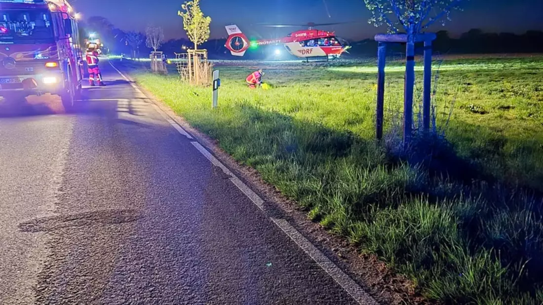 FW-SE: Schwerer Verkehrsunfall mit einem beteiligten Personenkraftwagen - Bild: presseportal.de