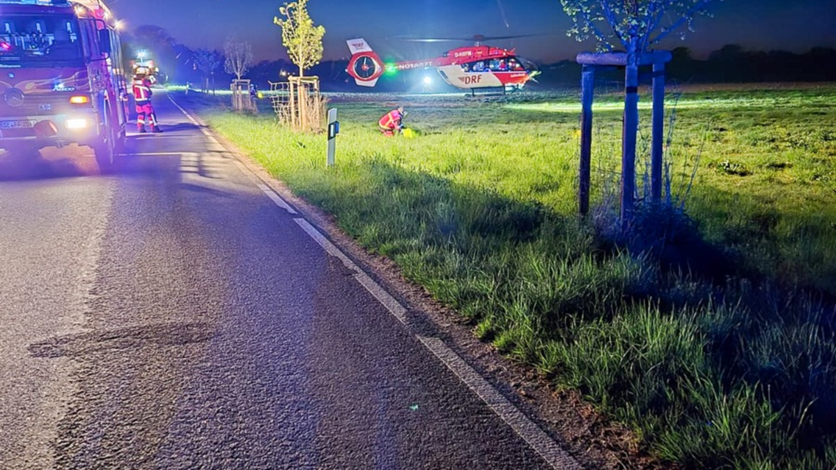 FW-SE: Schwerer Verkehrsunfall mit einem beteiligten Personenkraftwagen - Foto: presseportal.de