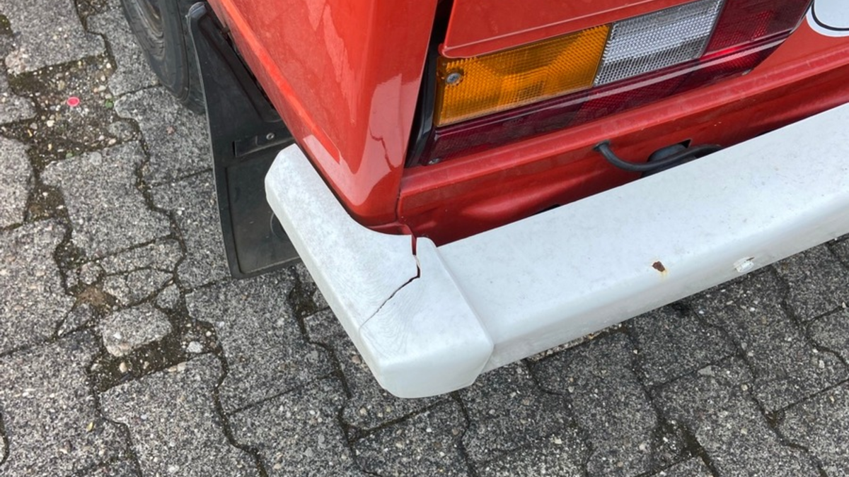 POL-PDTR: Sachbeschädigung an einem Fahrzeug des Feuerwehrmuseums Hermeskeil - Foto: presseportal.de