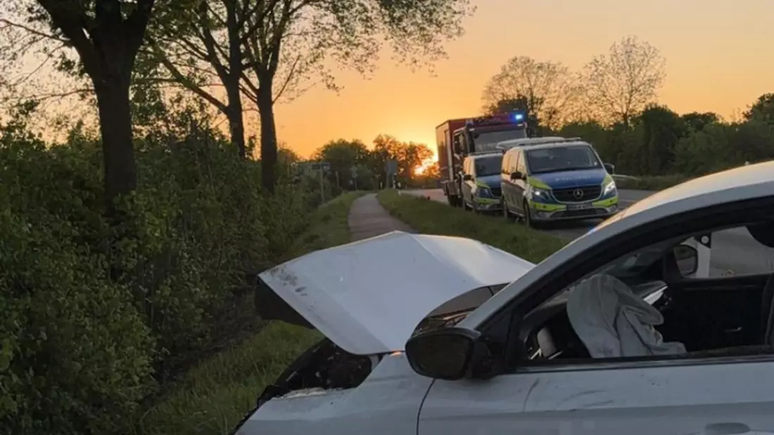 FW-Schermbeck: Verkehrsunfall auf der Dorstener Straße - Bild: presseportal.de