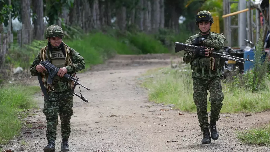 Hinter dem Angriff dürfte eine Splittergruppe der Farc-Rebellen stecken. (Archivbild) - Bild: Juan B Diaz/AP