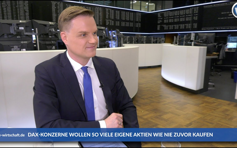 Manuel Koch (Inside Wirtschaft): „Milliarden für Aktienrückkäufe, während Jobs gestrichen werden - Foto: inside-wirtschaft.de Manuel Koch (Inside Wirtschaft): „Milliarden für Aktienrückkäufe, während Jobs gestrichen werden - Foto: inside-wirtschaft.de