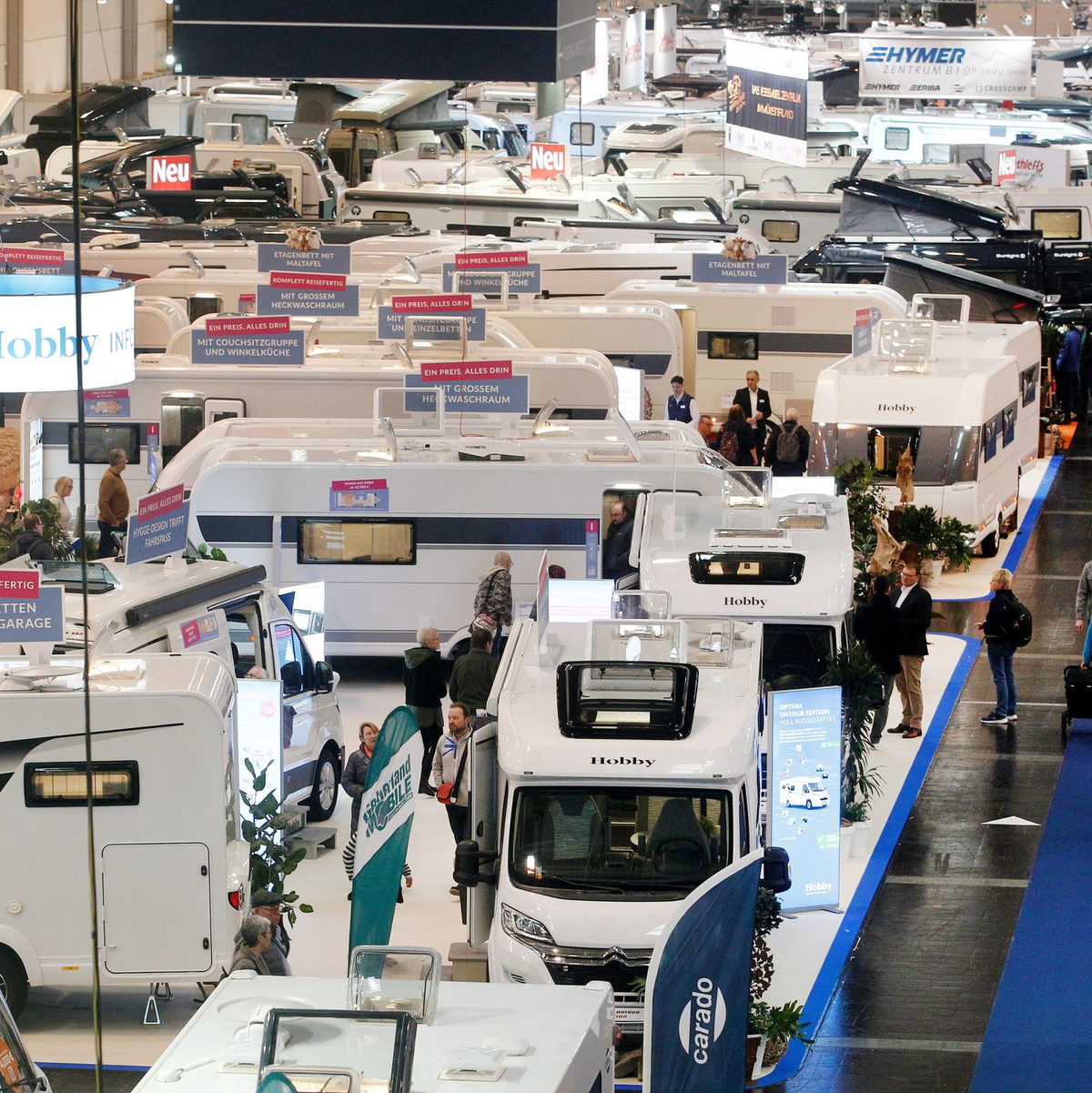 Reisemobile boomen seit Jahren (Archivbild) - Foto: Roland Weihrauch/dpa