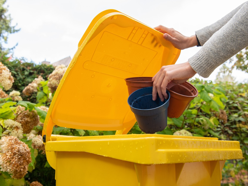 Bioabfall - oder nicht? / Abfälle aus Garten und Küche richtig entsorgen - Foto: presseportal.de