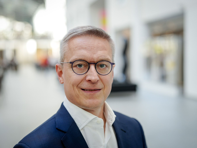 Auch vom JU-Vorsitzenden Winkel kam nur ganz verhaltene Kritik am Koalitionsvertrag. - Foto: Kay Nietfeld/dpa