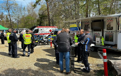 POL-KN: (Fridingen / Lkr. Tuttlingen) - Biker-Aktionstag am Knopfmacherfelsen 2025 (27.04.2025) - Foto: presseportal.de POL-KN: (Fridingen / Lkr. Tuttlingen) - Biker-Aktionstag am Knopfmacherfelsen 2025 (27.04.2025) - Foto: presseportal.de
