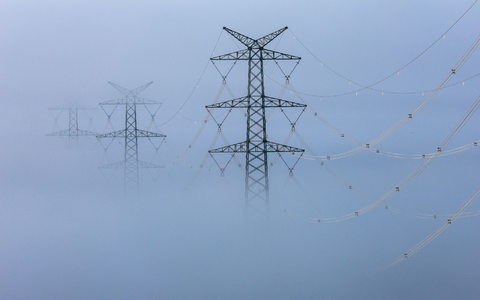 Die Aufteilung Deutschlands in mehrere Strompreiszonen wird seit einigen Jahren diskutiert, weil die Energiewende zu einem Ungleichgewicht der Stromversorgung geführt hat. (Archivfoto) - Foto: Thomas Warnack/dpa