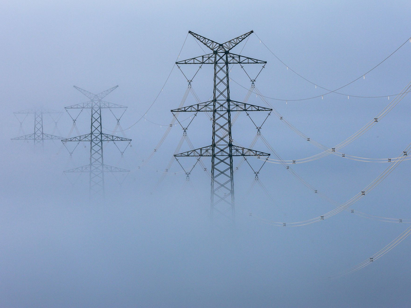 Die Aufteilung Deutschlands in mehrere Strompreiszonen wird seit einigen Jahren diskutiert, weil die Energiewende zu einem Ungleichgewicht der Stromversorgung geführt hat. (Archivfoto) - Foto: Thomas Warnack/dpa