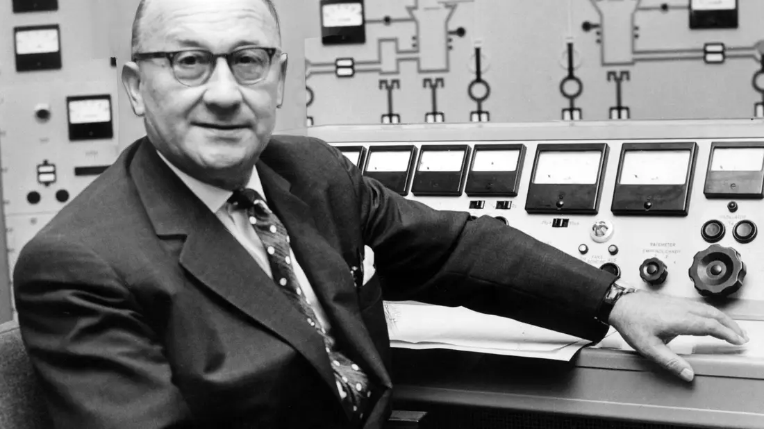 Vor seiner politischen Karriere leitete Siegfried Balke damals einen deutschen Chemiekonzern. (Archivbild) - Bild: Hans Heckmann/dpa