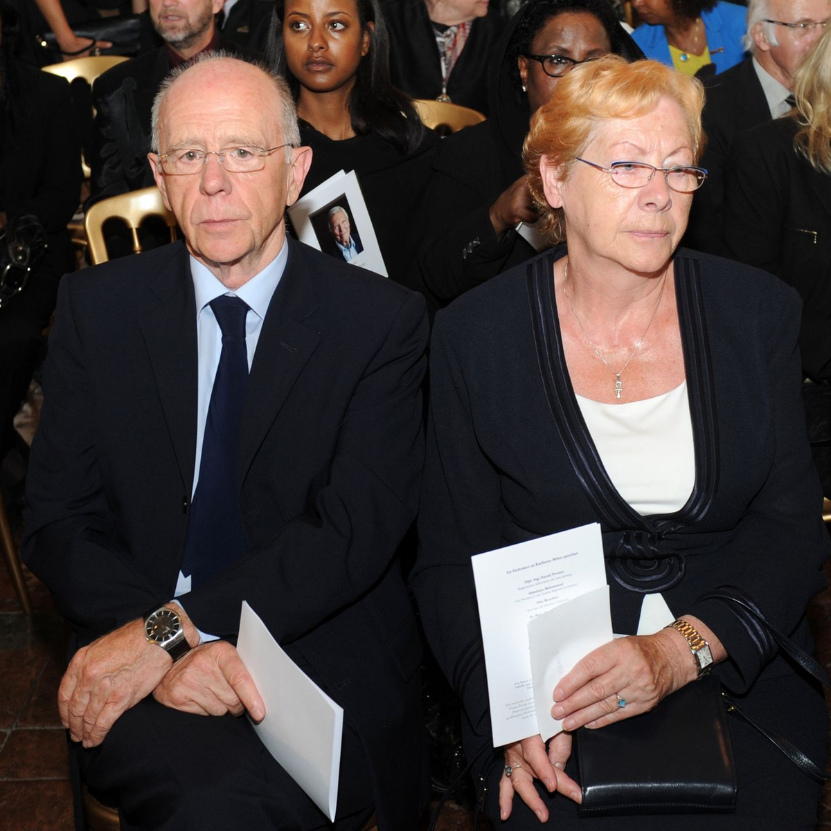 In seiner Amtszeit initiierte Walter Riester (l.) die nach ihm benannte «Riester-Rente». (Archivbild) - Foto: picture alliance / dpa