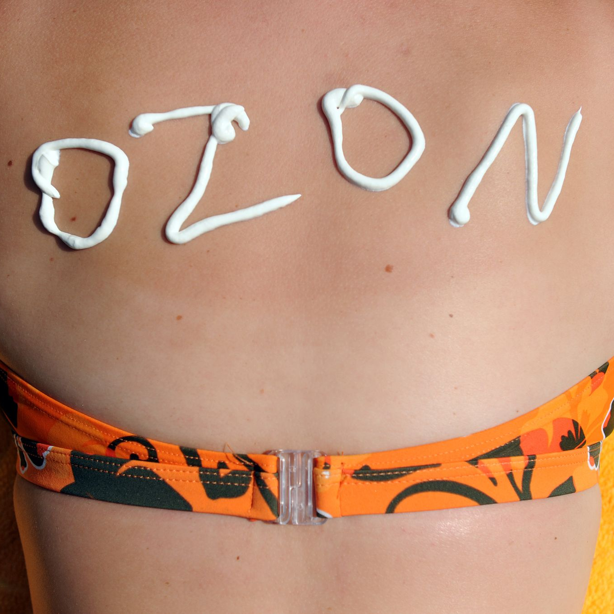 Die Ozonschicht um die Erde übernimmt eine wichtige Rolle beim Schutz vor UV-Strahlung. (Symbolbild) - Foto: picture alliance / dpa