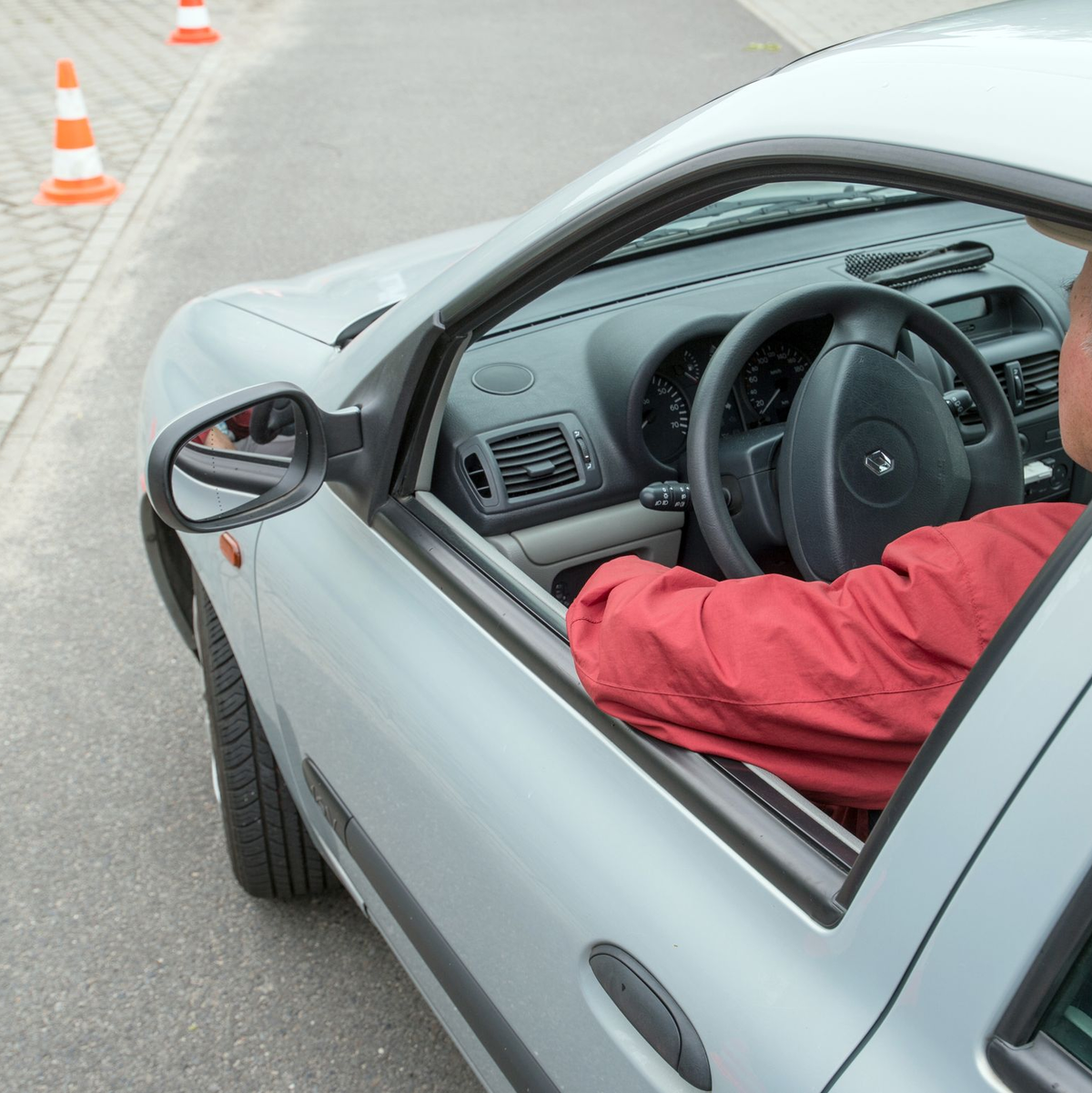 Auffrischungskurse sind nicht verpflichtend, aber Experten werben dafür. (Archivbild) - Foto: picture alliance / dpa