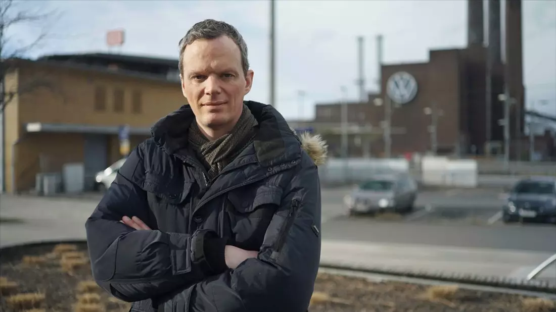 Deutschlands Autokrise im Blick: Am Puls mit Florian Neuhann im ZDF - Bild: presseportal.de
