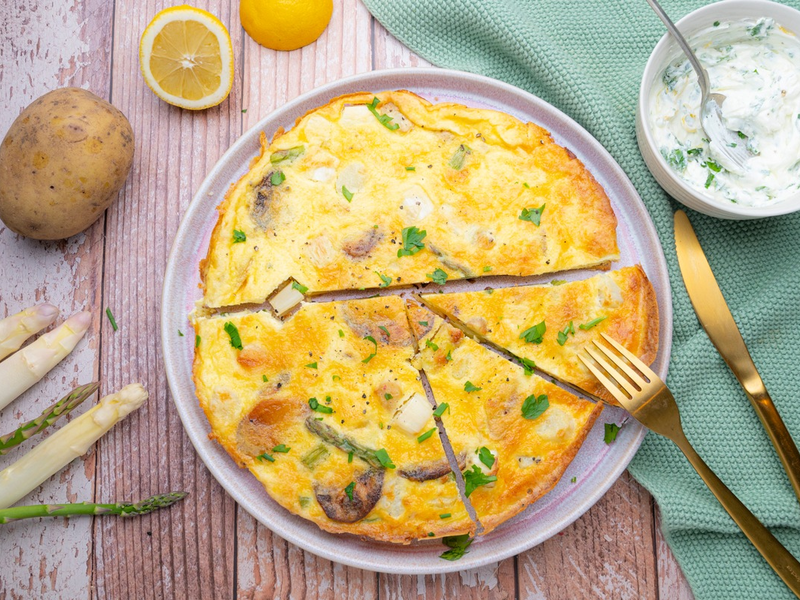 Einsame Spitze! Am 5. Mai feiert Deutschland seinen Spargel / Der TAG DES DEUTSCHEN SPARGELS rückt Genuss, Regionalität und Landwirtschaft in den Fokus - Foto: presseportal.de