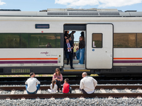 Alle Züge blieben plötzlich stehen.  - Foto: Víctor Fernández/EUROPA PRESS/dpa