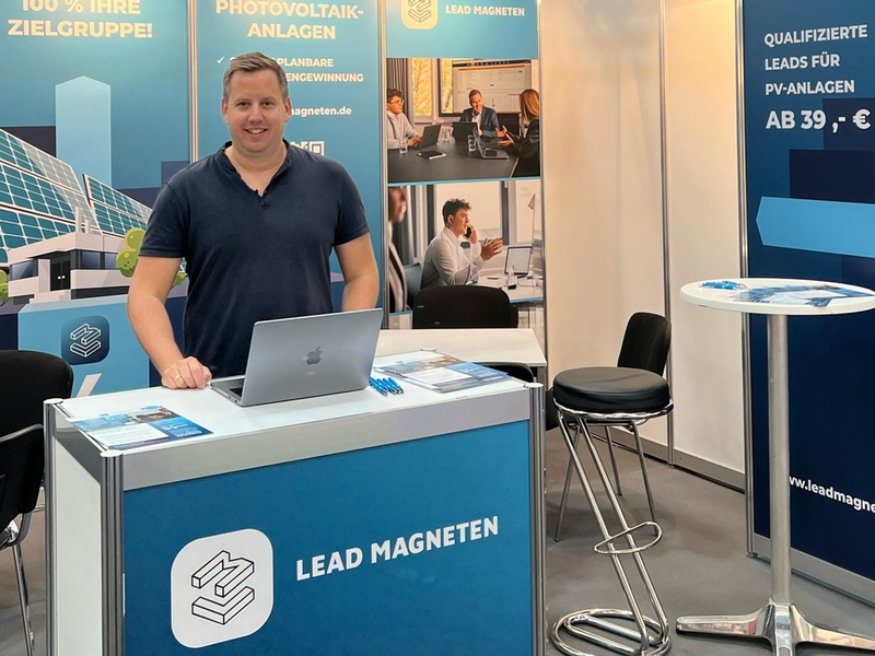 Leadmagneten: Als unverzichtbarer Partner für die Solarbranche auch 2025 wieder auf der Intersolar Europe vertreten - Foto: presseportal.de