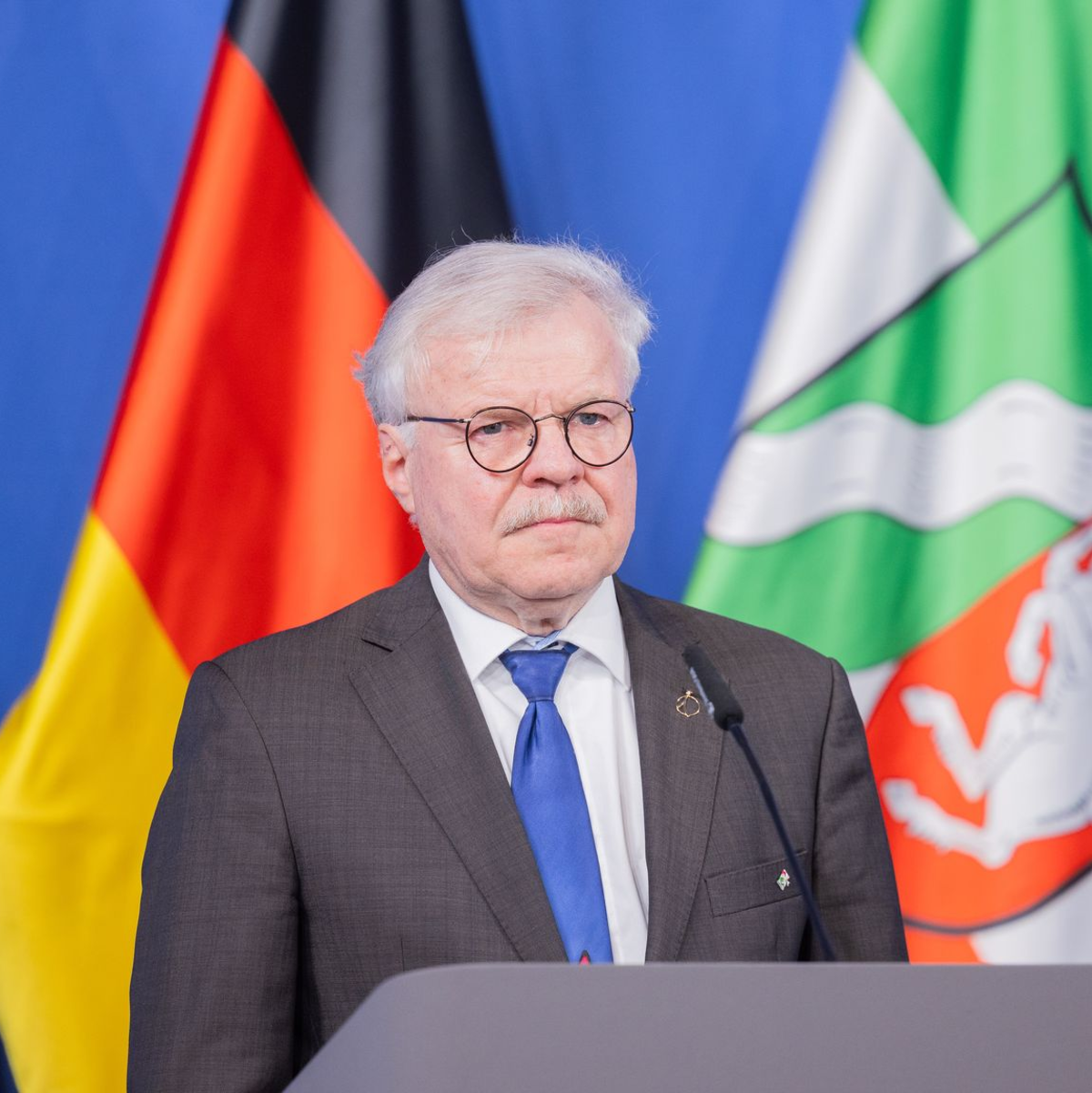 Reinhold Ewald ist der erste Raumfahrtbotschafter in NRW. - Foto: Rolf Vennenbernd/dpa