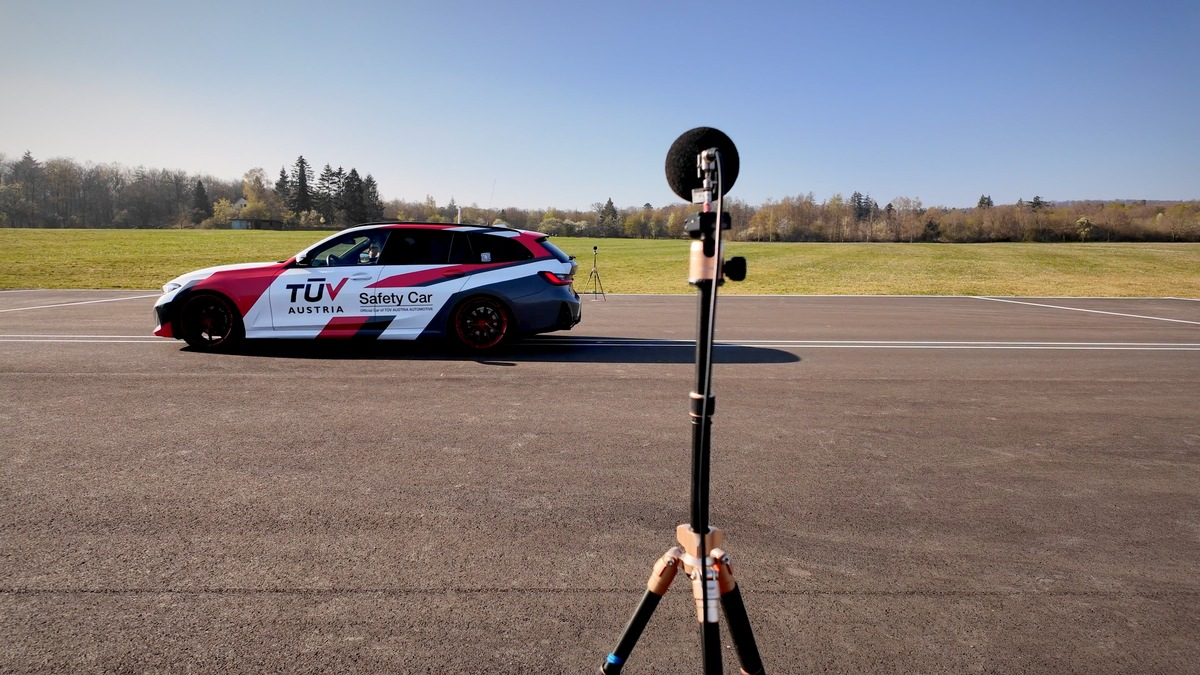 Bei Akustikmessungen auf Nummer sicher - Foto: presseportal.de