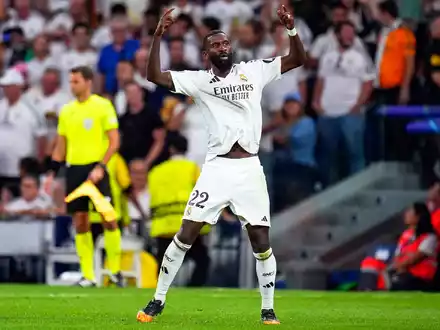 Antonio Rüdiger könnte heute Abend bei der Club-WM sein Comeback geben. - Foto: Manu Fernandez/AP/dpa