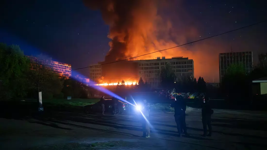 Die ukrainische Großstadt Charkiw ist immer wieder Ziel russischer Luftangriffe. (Archivbild) - Bild: Cedar Barnes/ZUMA Press Wire/dpa