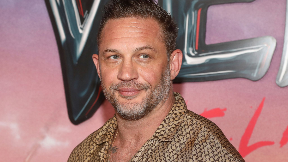 Garantiert Action: der Schauspieler Tom Hardy. (Archivbild) - Foto: Andy Kropa/Invision/AP/dpa