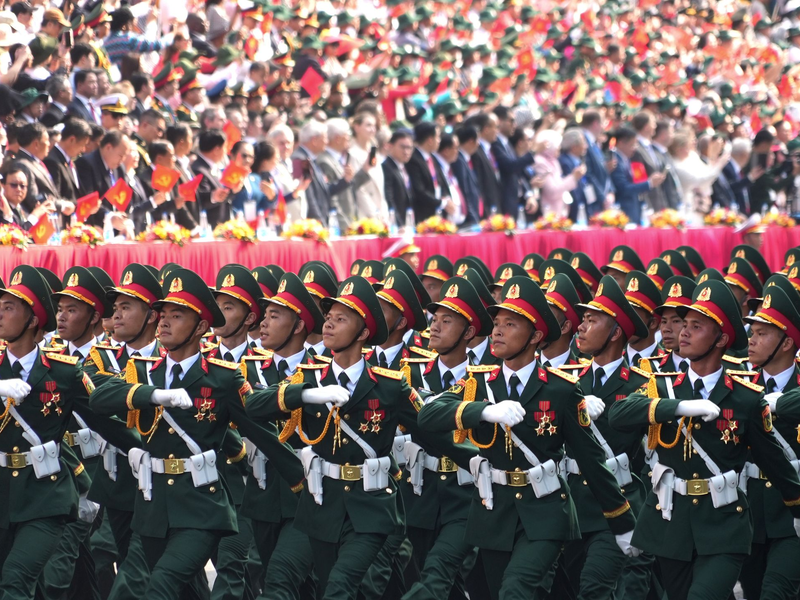 Seit Wochen hatten sich die Behörden auf den großen Tag vorbereitet. - Foto: Hau Dinh/AP/dpa