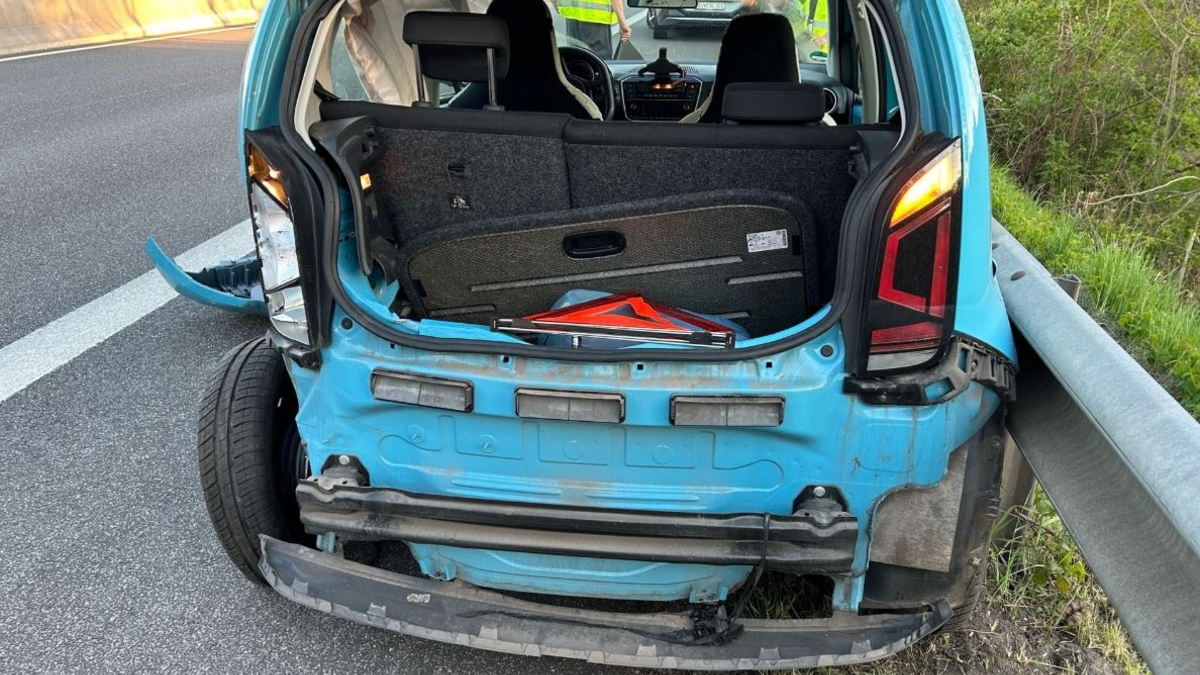 POL-PDLD: A65/Knöringen - Fehler beim Überholen - Foto: presseportal.de