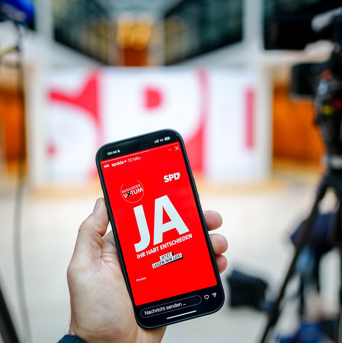 Die SPD sagt «Ja» zur schwarz-roten Koalition. - Foto: Kay Nietfeld/dpa