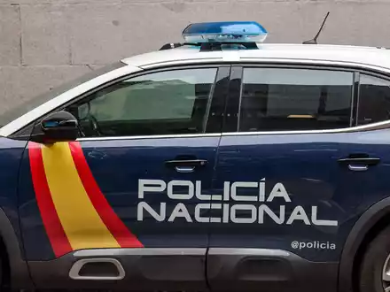 Ein Auto ist in Barcelona eine wartende Menge von Fußballfans gefahren. Dabei wurden nach Angaben der Polizei 13 Menschen verletzt. Die Polizei geht von einem Unfall aus. (Archivbild) - Foto: Jan Woitas/dpa