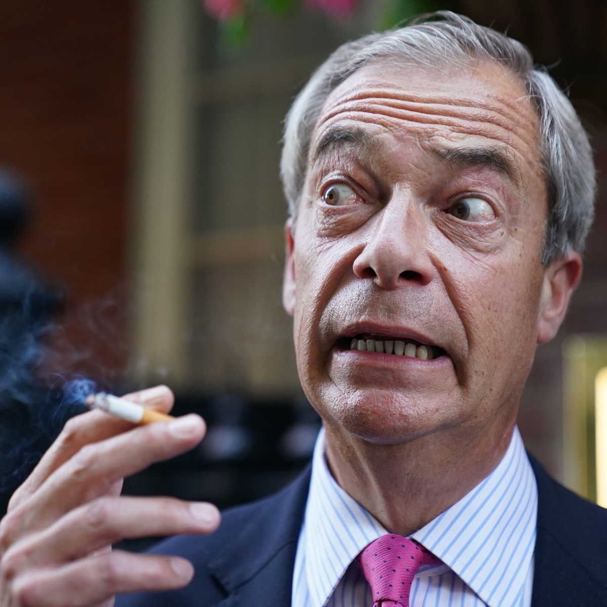 Sollte Nigel Farages Partei Reform UK bei den Kommunalwahlen in England wie erwartet gut abschneiden, dürften ihre Chancen steigen, auch bei der nächsten Parlamentswahl mehr Mandate zu gewinnen. (Archivfoto) - Foto: Stefan Rousseau/PA Wire/dpa